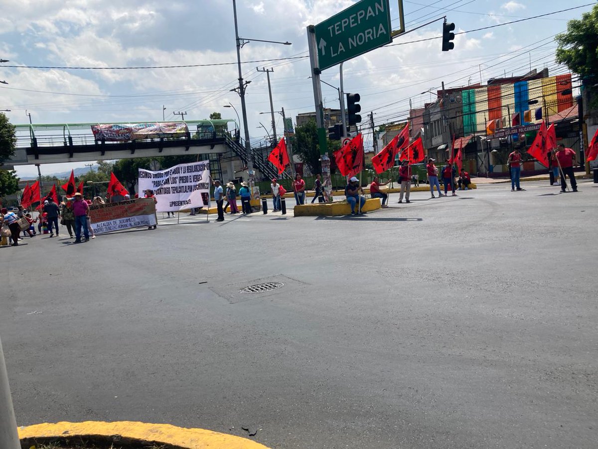 liandepp's tweet photo. @OVIALCDMX hay manifestación en Av. Guadalupe I. Ramírez y prolongación división del Norte. https://t.co/17qx7N9JFi