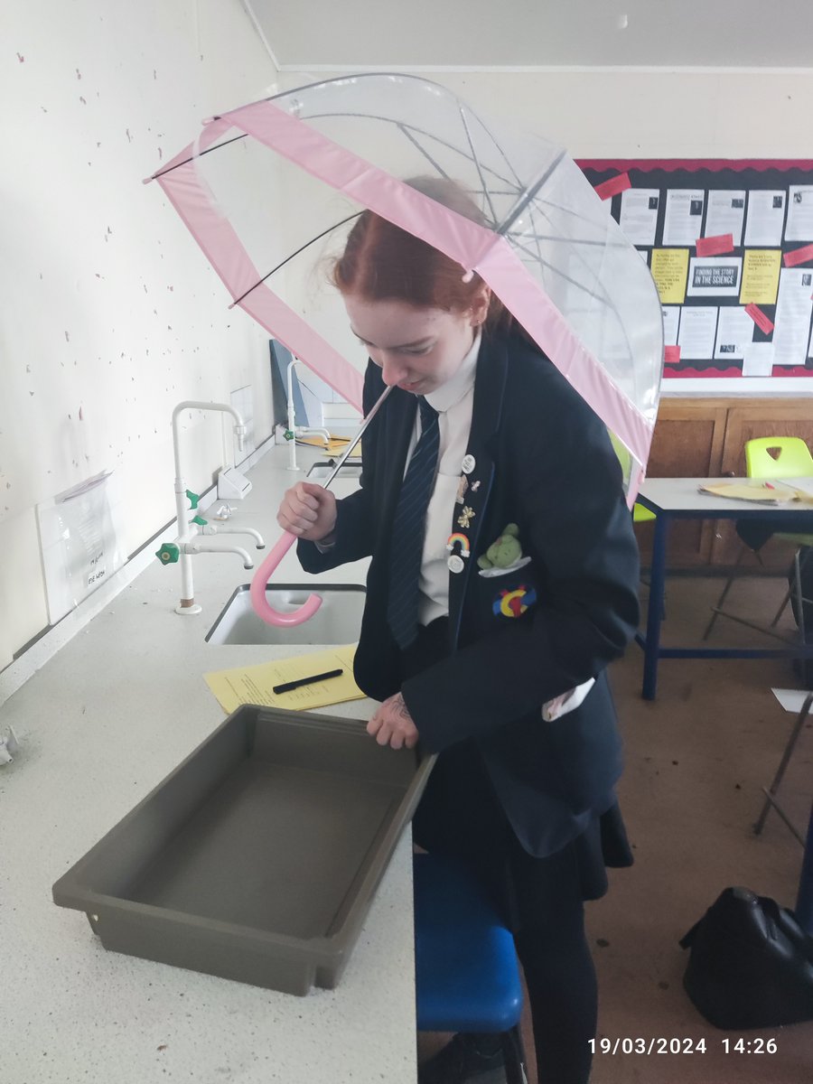 ClywedogScience's tweet photo. Year 8 attempt to scientifically prove if walking under ladders or opening an umbrella indoors is a cause of bad luck.  Wish us luck!!!!!! https://t.co/XGFwUuLabc