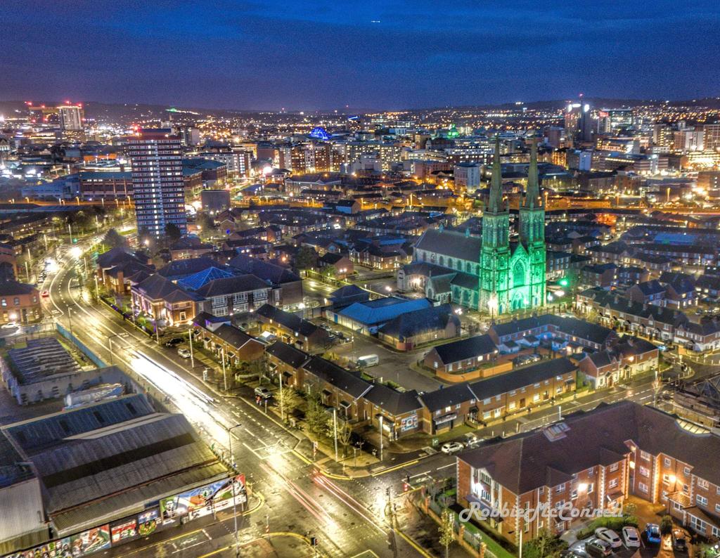 The beautiful St Peter's Cathedral in west Belfast looked stunning this weekend for St Patrick's Day. 📸Photo from Robbie McConnell @peter_cathedral @VisitBelfast @PaulMaskeyMP @barrabest