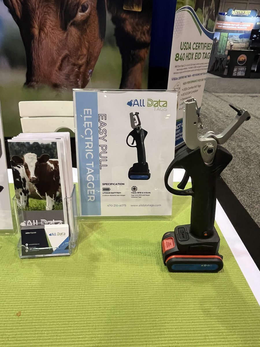 tags_data's tweet image. Electric #Cattle #Cow Tag Applicator 
AllDataTags.com - $160 online