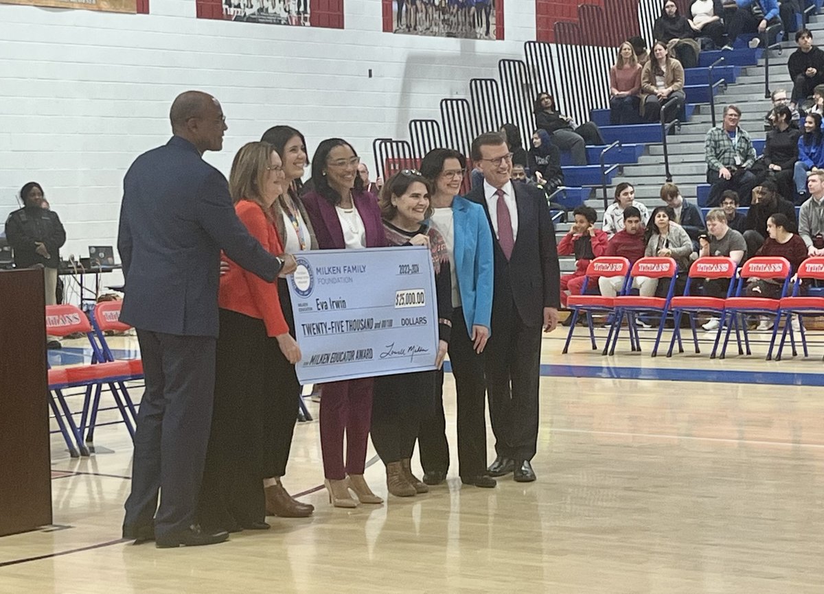 Alexandria City Public Schools (@acpsk12) on Twitter photo Congratulations to Eva Irwin, an <a href="/AlexCityTitans/">Alexandria City High School</a> English teacher who has just been awarded a prestigious Milken Educator Award for her dedication to her students. The award was presented by VA Superintendent of Public Instruction <a href="/lisacoons10/">Dr. Lisa Coons</a> and includes a $25,000 cash prize. 🎉 Congratulations to Eva Irwin, an <a href="/AlexCityTitans/">Alexandria City High School</a> English teacher who has just been awarded a prestigious Milken Educator Award for her dedication to her students. The award was presented by VA Superintendent of Public Instruction <a href="/lisacoons10/">Dr. Lisa Coons</a> and includes a $25,000 cash prize. 🎉