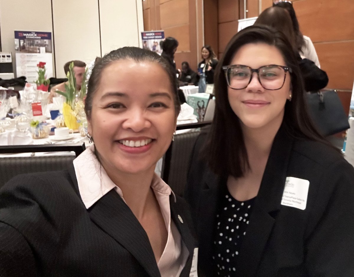 A great afternoon at the @MarkhamBoard Women's Networking Luncheon #B2Bnetworking #networking #womensnetworking #womensnetworkingluncheon