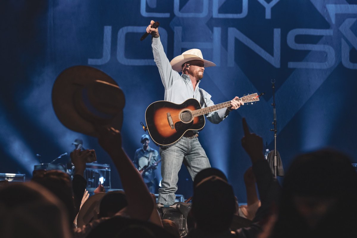Cody Johnson tweet media