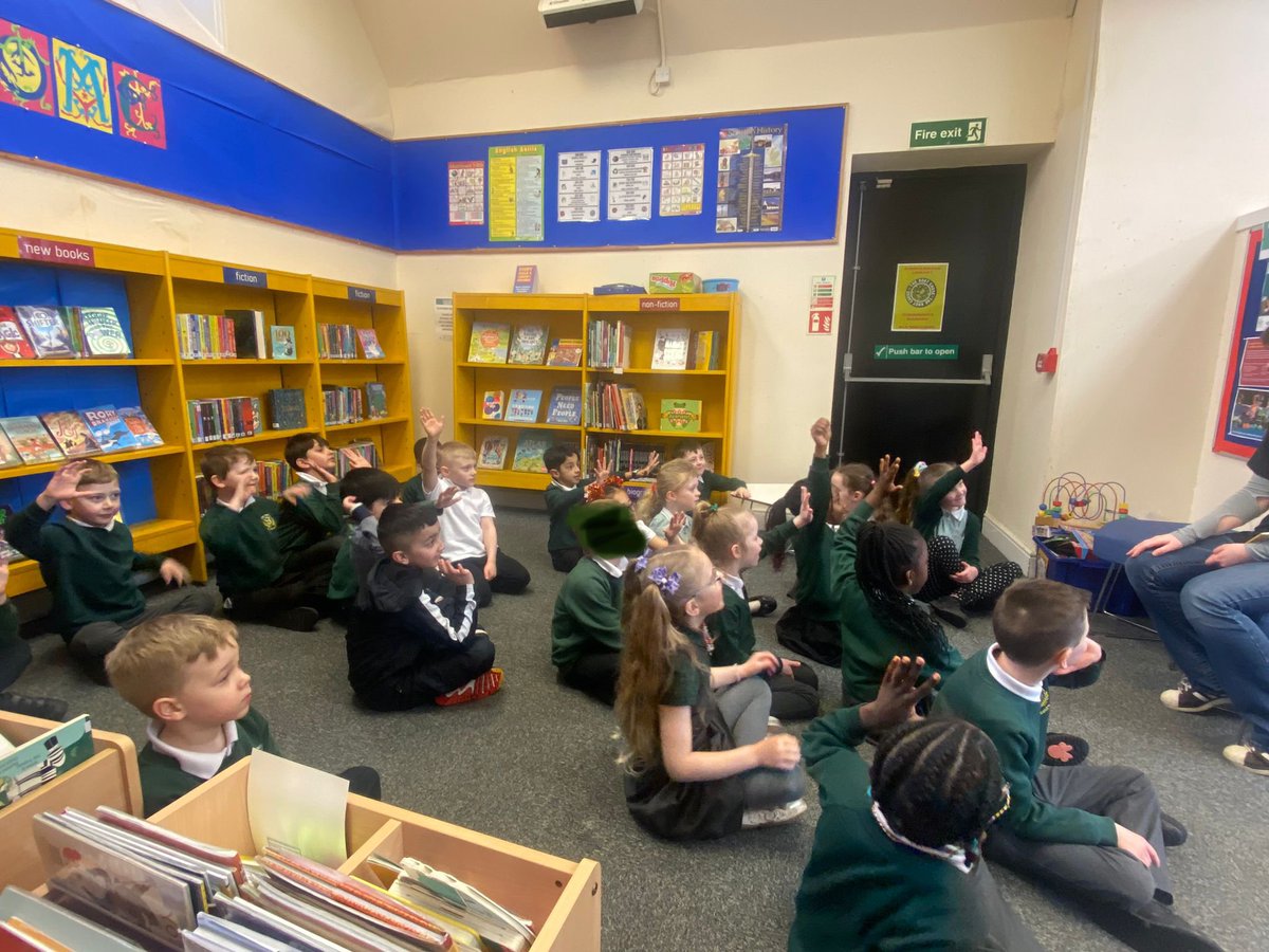 vincents_st's tweet photo. P2 really enjoyed their visit to Thornliebank Library this morning! A big thank you to Ellie for reading us a story and showing us the books ☺️ We can’t wait to start reading the books we have chosen! 🤩📚📖 #readingforenjoyment https://t.co/Qzbqublx0C