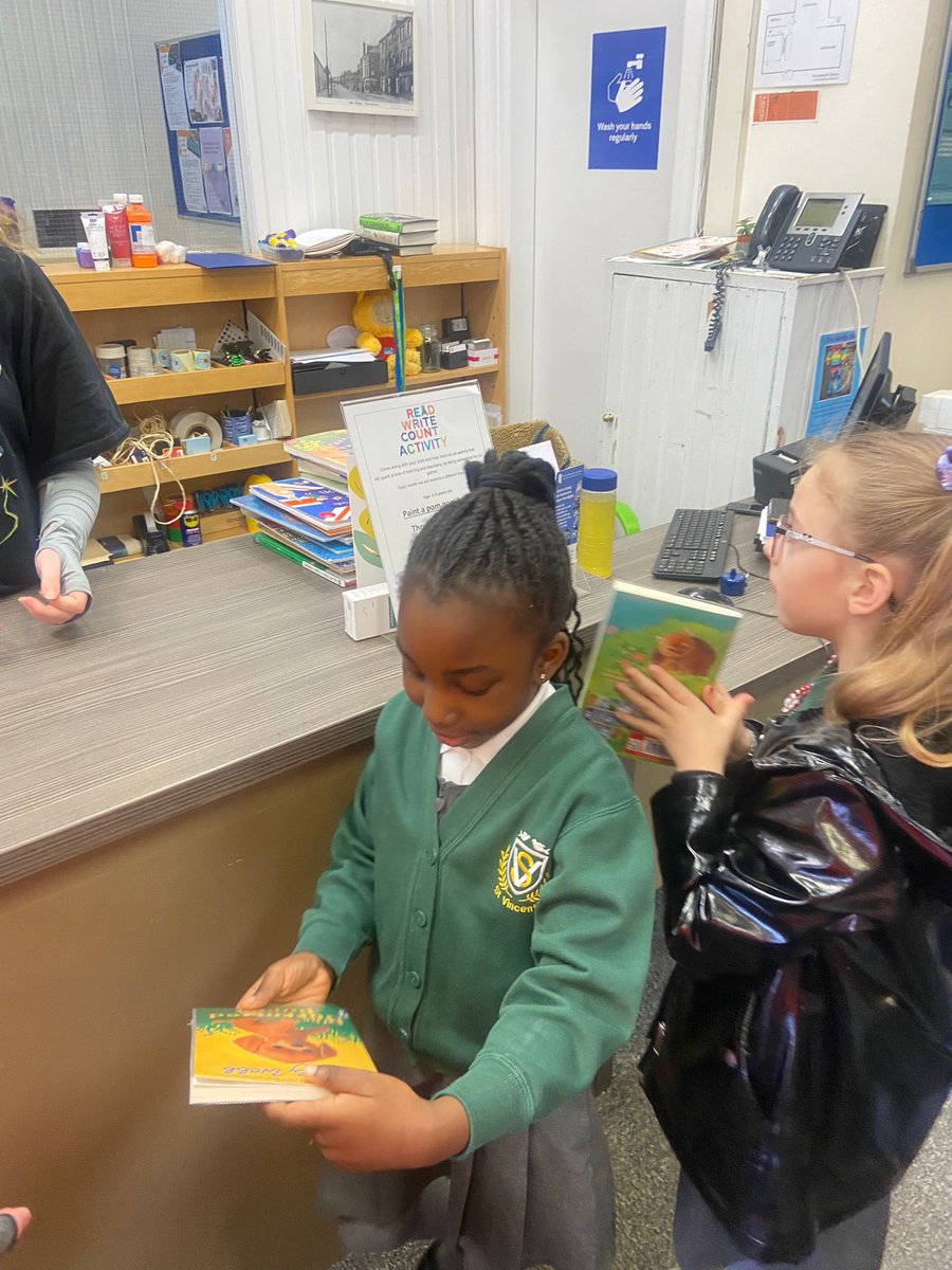 vincents_st's tweet photo. P2 really enjoyed their visit to Thornliebank Library this morning! A big thank you to Ellie for reading us a story and showing us the books ☺️ We can’t wait to start reading the books we have chosen! 🤩📚📖 #readingforenjoyment https://t.co/Qzbqublx0C