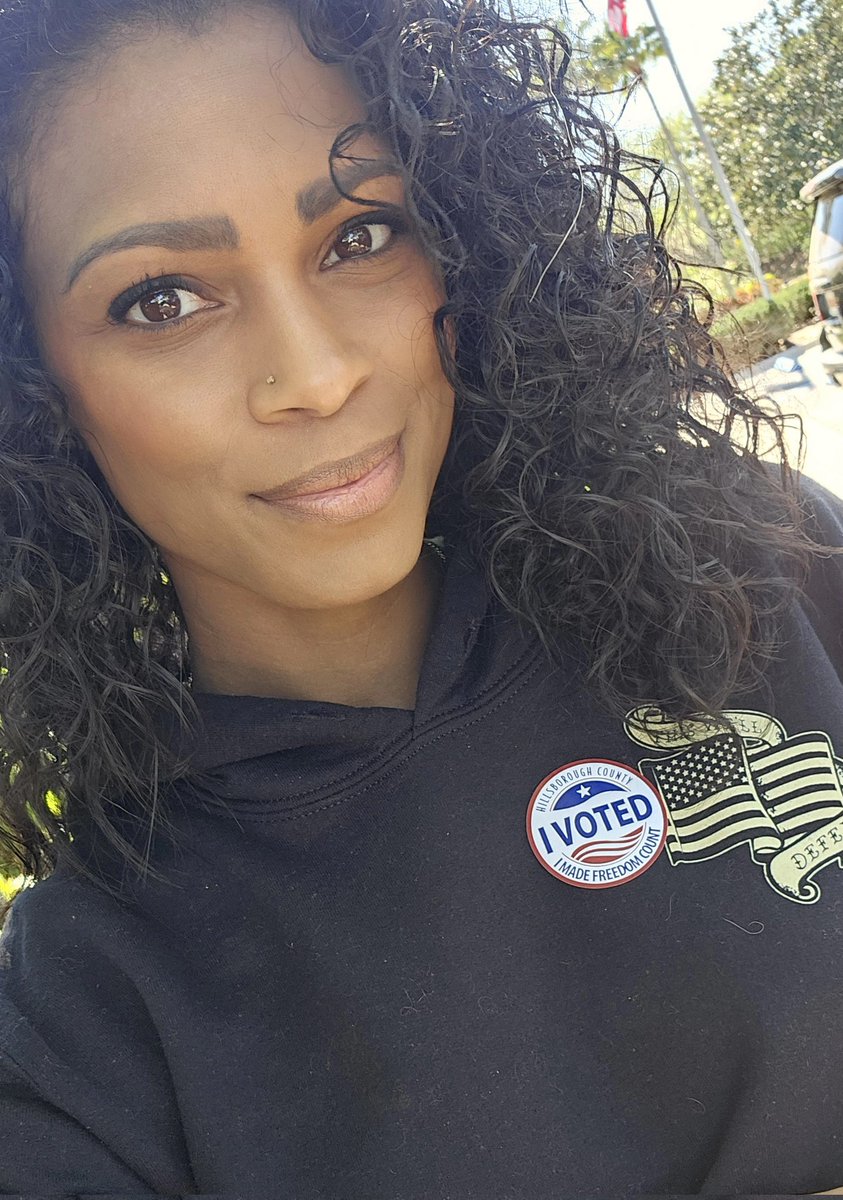 This we'll defend! I voted, have you?! 3 1/2 hours left to cast you vote in the #PresidentialPrimary #Trump2024 #LetsGo #AmericaFirst #floridapolitics @momsforamerica #MomsInAction #MomVote #VeteransInAction #CivicDuty