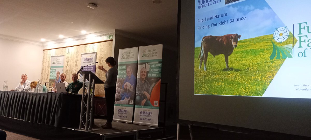#futurefarmersdebate is live! <a href="/FutureFarmerYAS/">Future Farmers</a> <a href="/YorksAgSoc/">Yorkshire Ag Society</a>