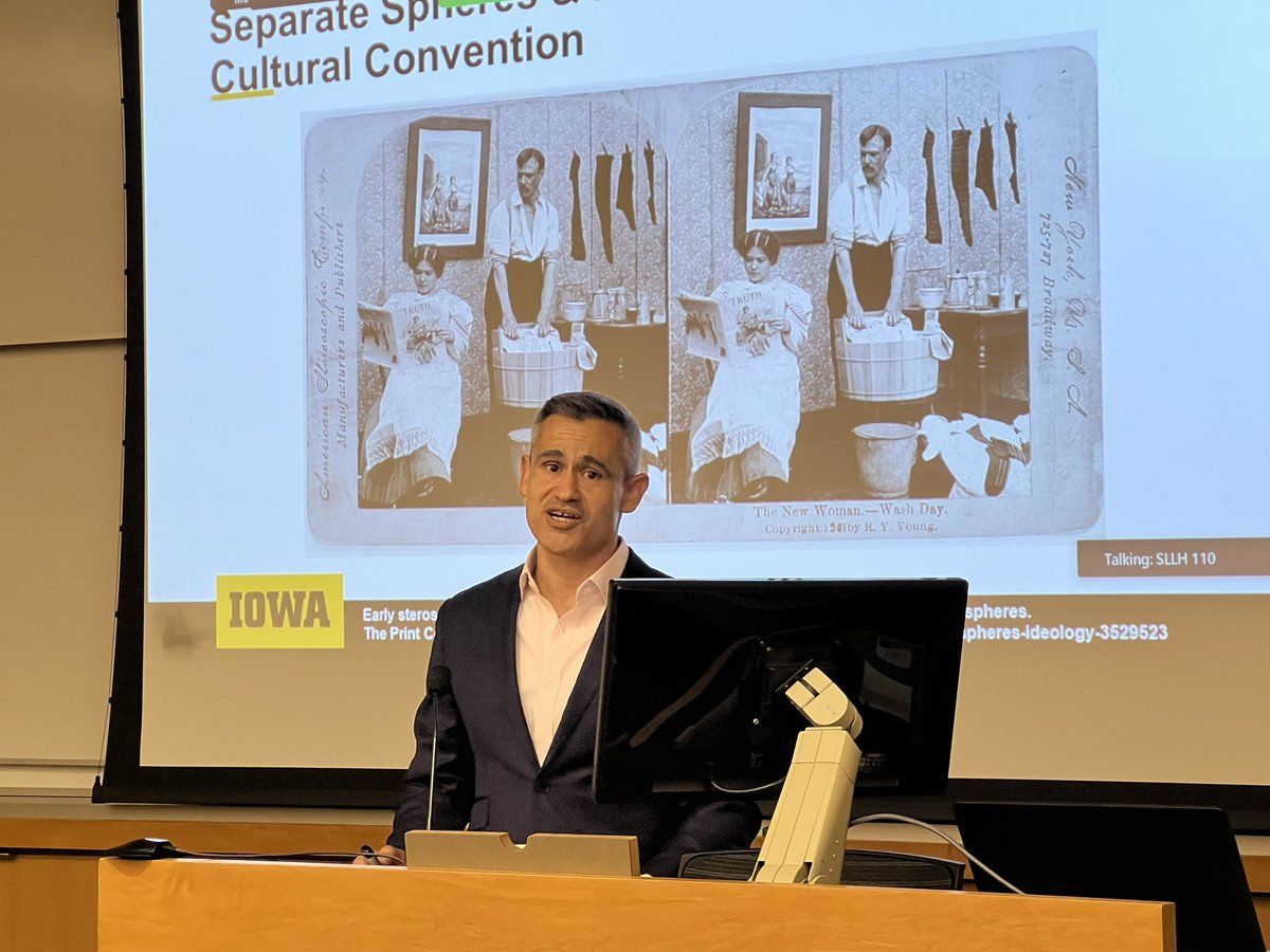 Bravo to Prof. César Rosado Marzán (Iowa), today's scholarship workshop presenter at @SeattleULaw, for presenting his excellent draft on legislation supporting domestic workers' rights. ¡Muchisimas gracias y felicidades, César! Muy buena charla y un excelente borrador. @cfrosado