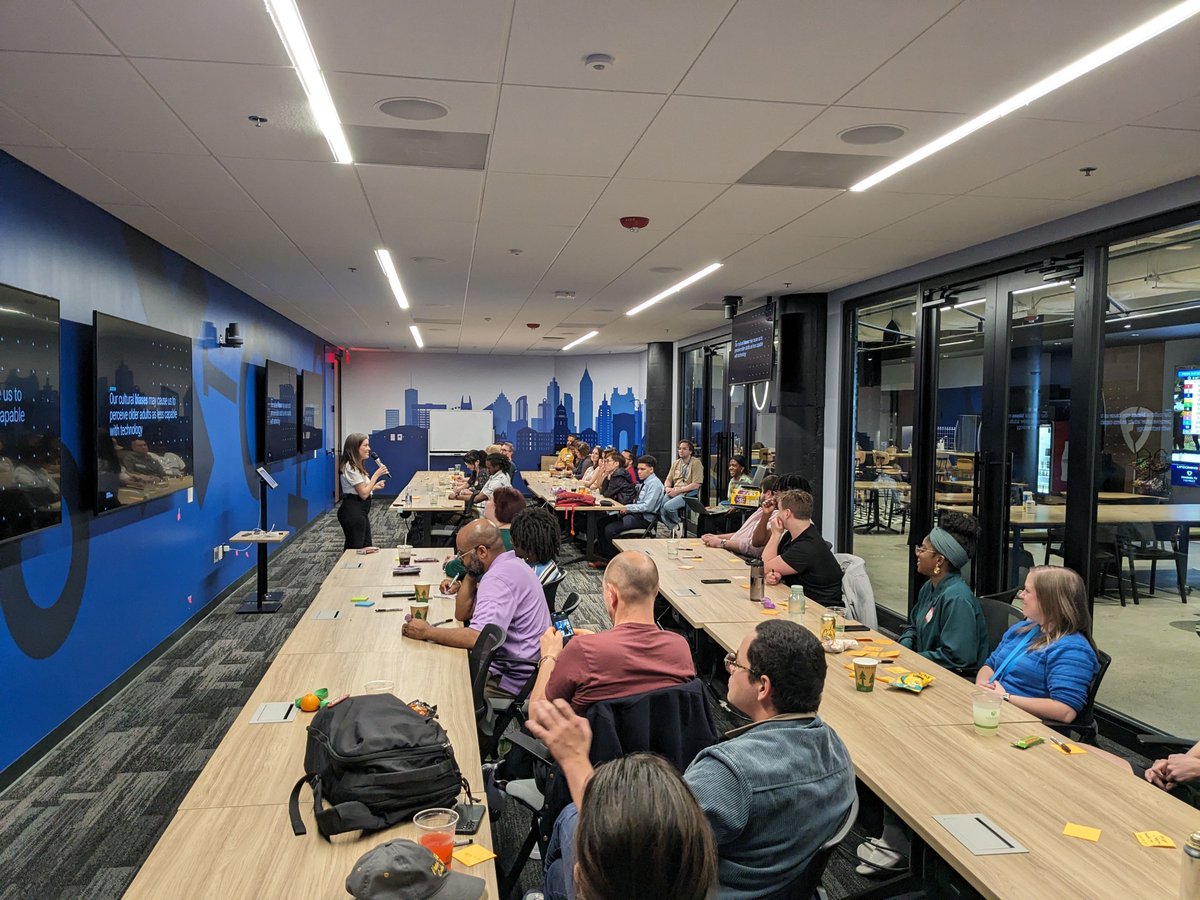 Helpfully tweet media