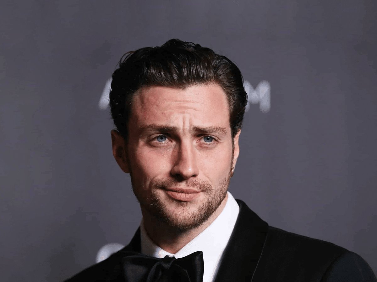 We are shaken AND stirred by this possible news. British-Jewish actor Aaron Taylor-Johnson has allegedly been offered the role of the next James Bond! 👀