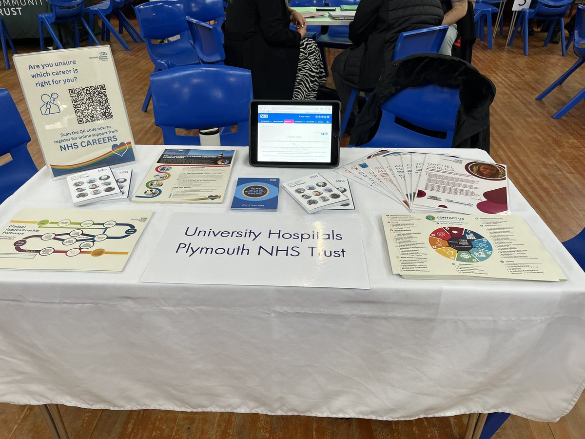 The best part of my job is getting out and about, sharing apprenticeships pathways and careers advice that people don’t typically expect to find in the NHS. 
Today we had the pleasure of sharing this with the year 10 students of Torpoint  Community College
#nhscareers <a href="/UHP_NHS/">University Hospitals Plymouth NHS Trust</a>