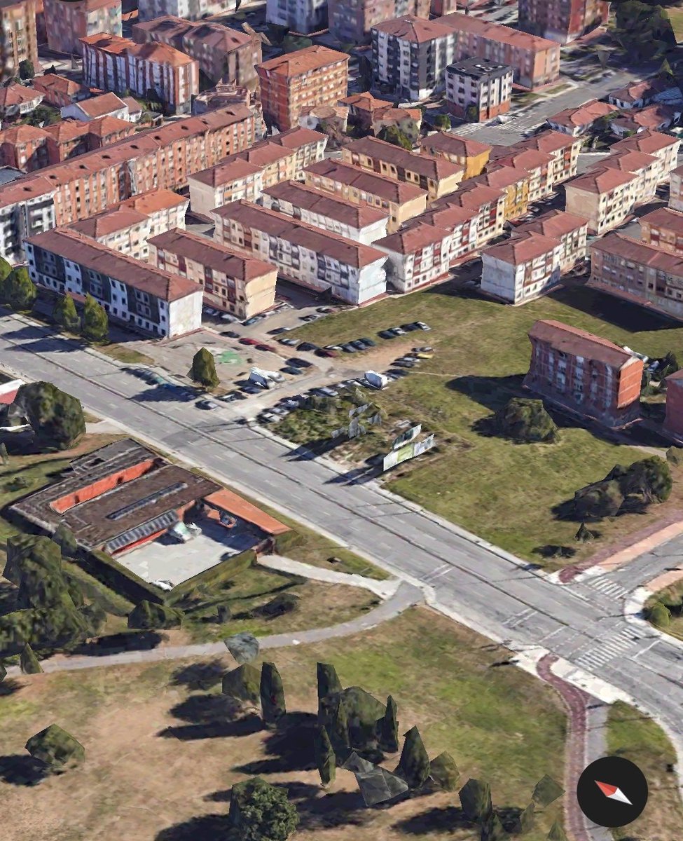 _danitorres___'s tweet photo. Está en construcción en La Teyerona (Ciares) una urbanización que incluye dos edificios de viviendas de 4 plantas y una zona verde pública circundante. Se aprobó en diciembre de 2022. 

La viesquecificación de Ceares entra de lleno en su barriada obrera por excelencia. https://t.co/Nu9j9MjpbF