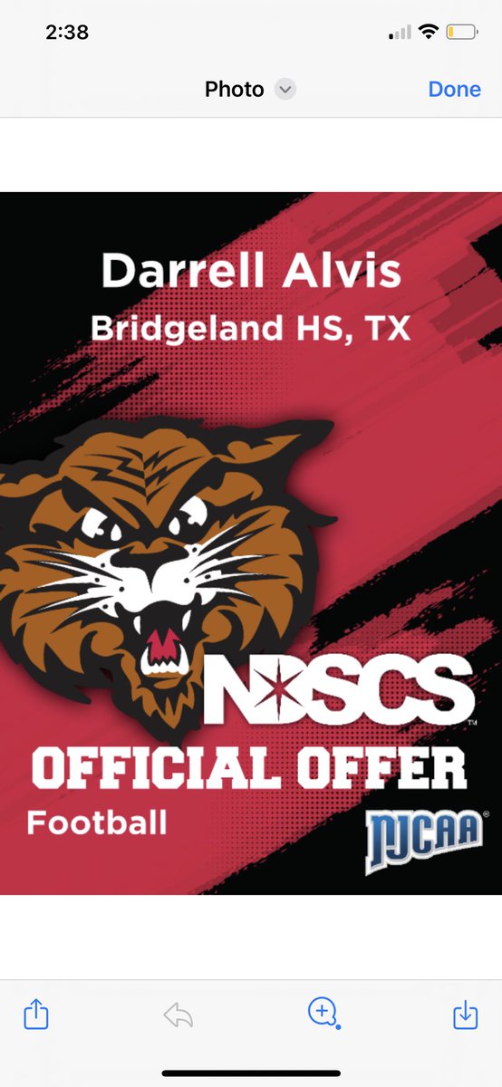 blessed to receive my first offer from NDSCS!!❤️🖤 <a href="/fbcoachmadison/">Lonnie Madison</a>  @NDSCSCoach_Izz @NDSCSFB
