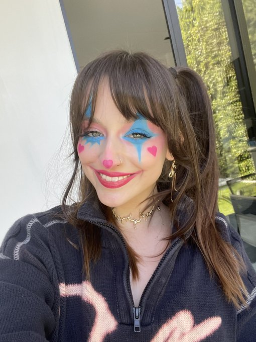 idk guys i think u might lose me to the circus 🫣🗣️ https://t.co/5mKJXV37GS