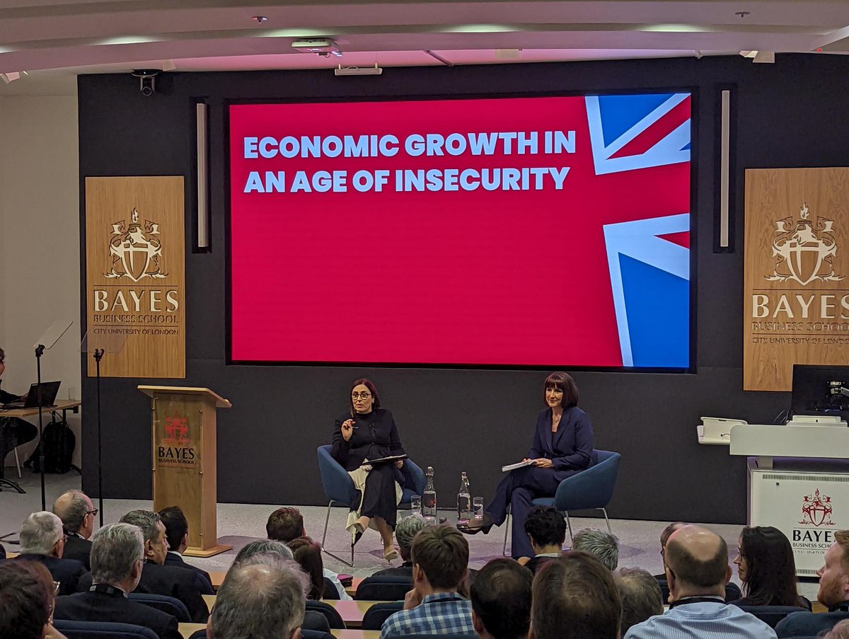 @RachelReevesMP @UKLabour @BayesBSchool @andre_spicer @BCasuLukac @Leanne_Aitken 💬'The next election is a choice between five more years of chaos and instability vs stability and reform with @UKLabour', says @RachelReevesMP. #MaisLecture2024.