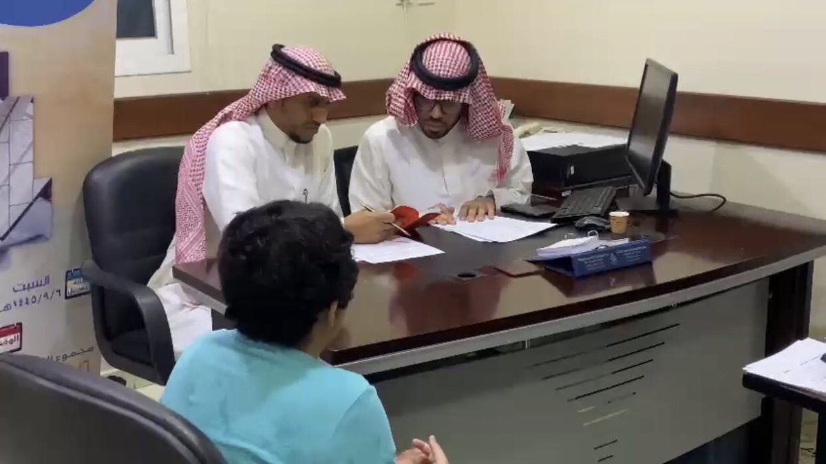 qbs1434's tweet photo. بمشاركة أكثر من ١٤٠ أسرة، انطلقت التصفيات النهائية لمسابقة [الشيخ سليمان الحماد الأسرية] في نسختها السادسة، وذلك في مقر جمعية #قبس_للقران_والسنة_والخطابة https://t.co/UjlhTIWuER