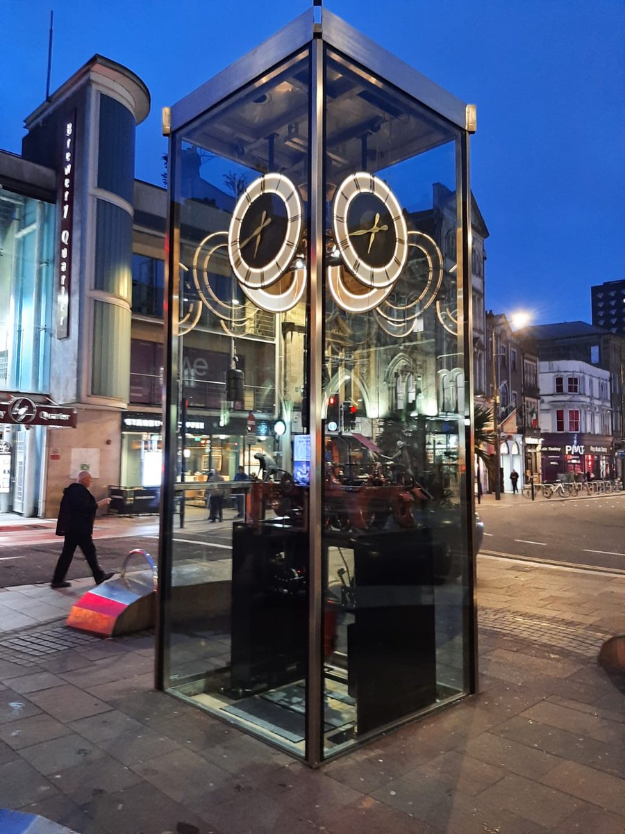 The Pierhead Clock has now been fully installed and connected on Lower St Mary Street and is lit up for the public to enjoy. For more information, please visit: orlo.uk/8QPyC