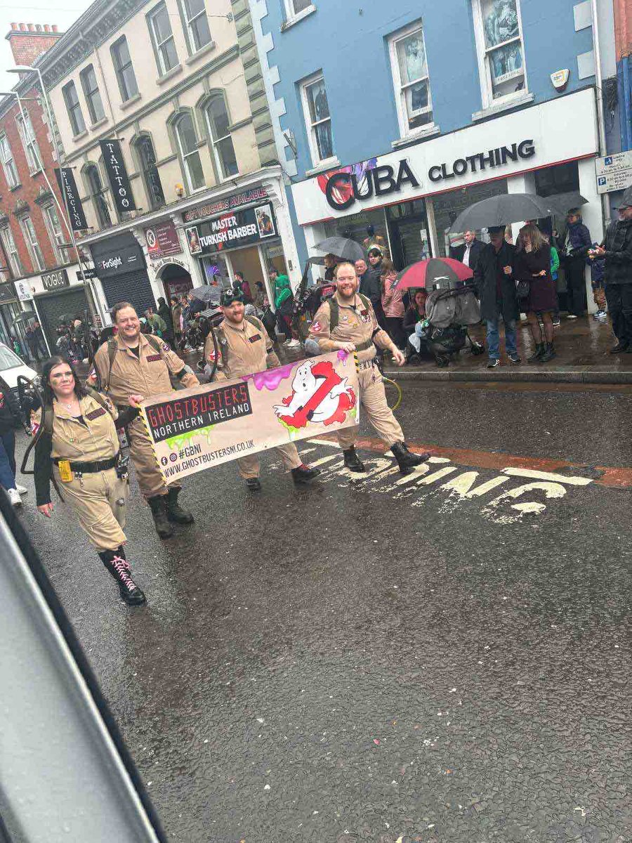 SJAColeraine's tweet photo. βοΈ St Patrickβs Day! βοΈ
We were a long way from home this year, with 2 emergency ambulance crews and first aid teams out covering the parade in Omagh. ππ
#EAC #ERD #firstaid #mysjaday #sjacoleraine #teamingreen #omagh #stpatrick #bankholiday https://t.co/Zfw2rEiY9p