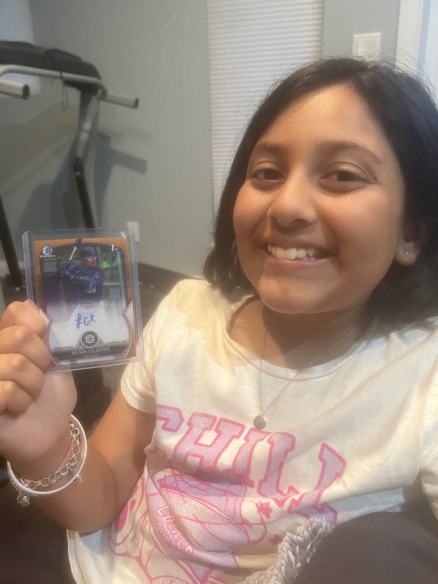 BigPapiNTheKid's tweet photo. Rank this 1-10
Felnin Celesten bowman chrome 1st- 25/25

@CardPurchaser https://t.co/7q09t4vkzm
