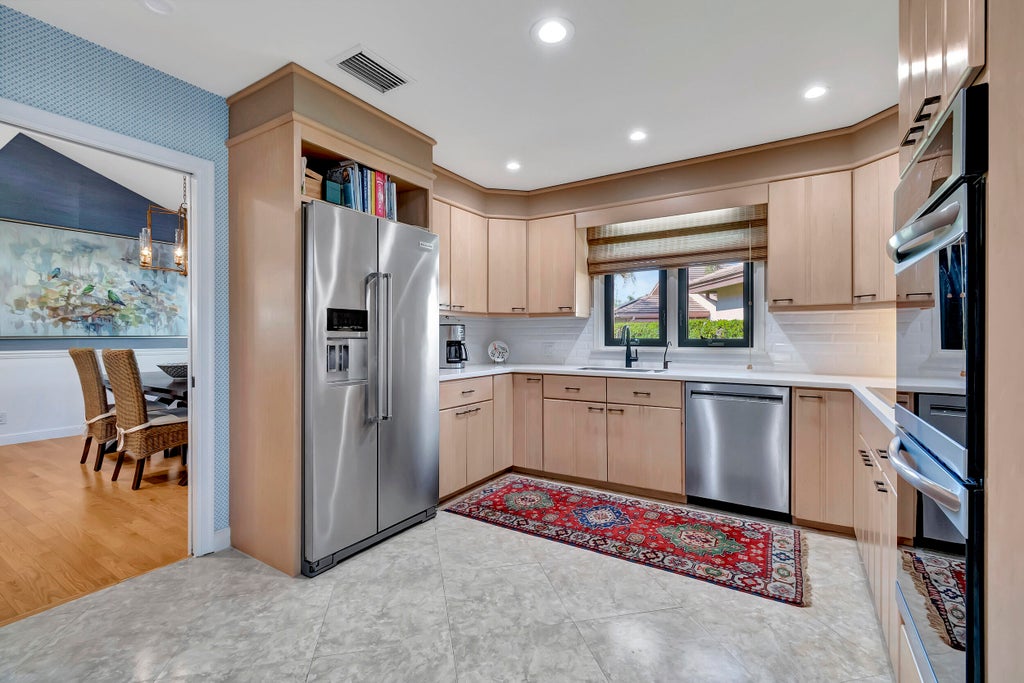 LangRealty's tweet photo. 📍Boynton Beach, FL

Equal Housing Opportunity
Offered at $895,000 by Greta Dean -- 561.901.6767

For more information, please visit https://t.co/UlbveIul9U

#langrealty #listwithlang https://t.co/aqds3PiZsp