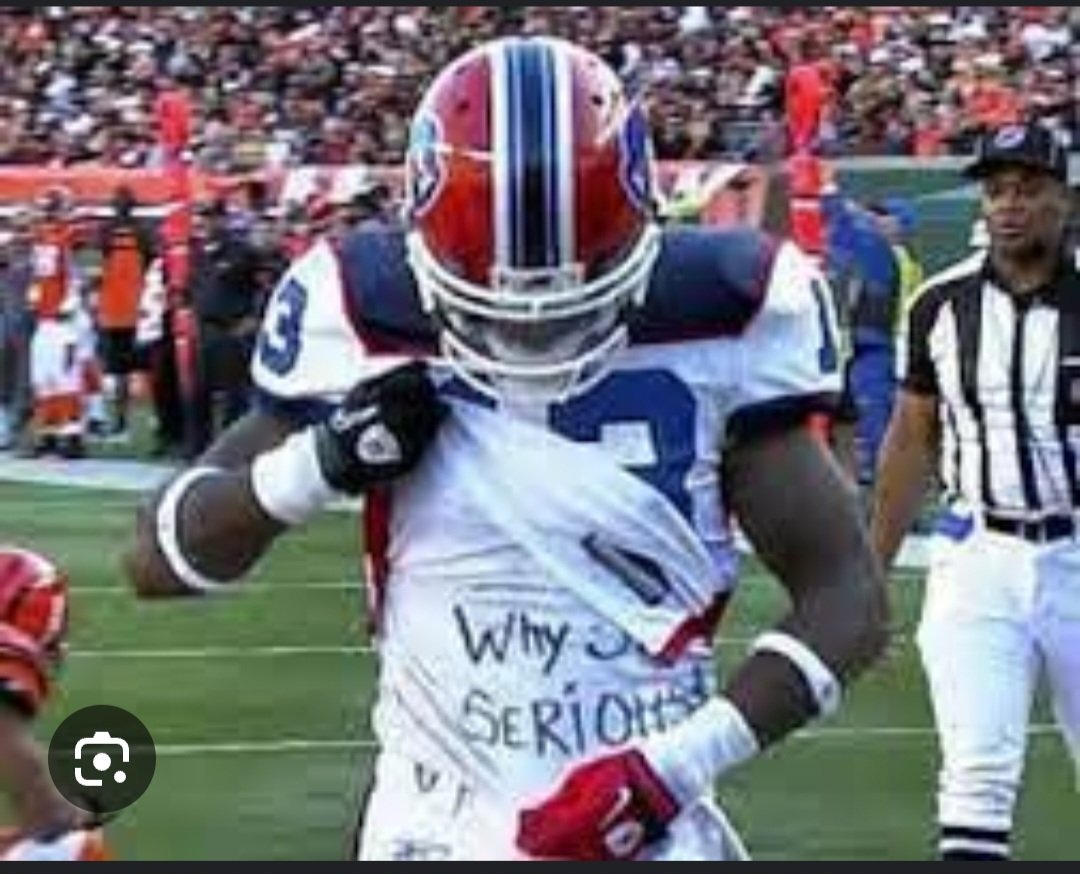 StevieJohnson13's tweet photo. Life is like facing press coverage: you have one goal and one option (#spacecreators have many options) to achieve it; Ive learned if we fail and survive, we adapt and create another approach. #whysoserious #handlebizhavefun https://t.co/ArpcJmxlBc