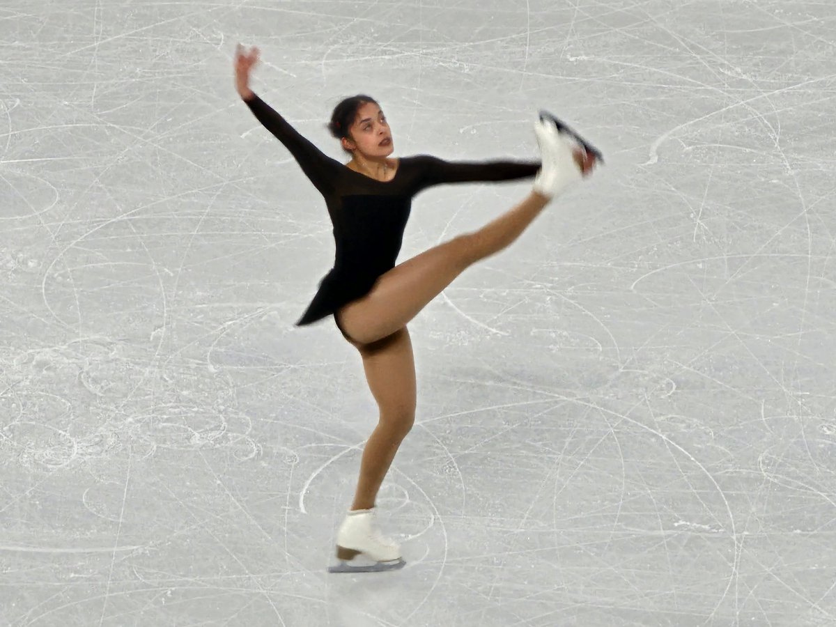 LisaKresky's tweet photo. Week 12, 2024 - Activity #1- Watching the World Figure Skating Championships in Montreal. Mon. + Tues. were practice sessions we could watch with the competition starting Wednesday. Go Canada! #doingthingsoutsidemyregularroutine https://t.co/euIWxqEPS9