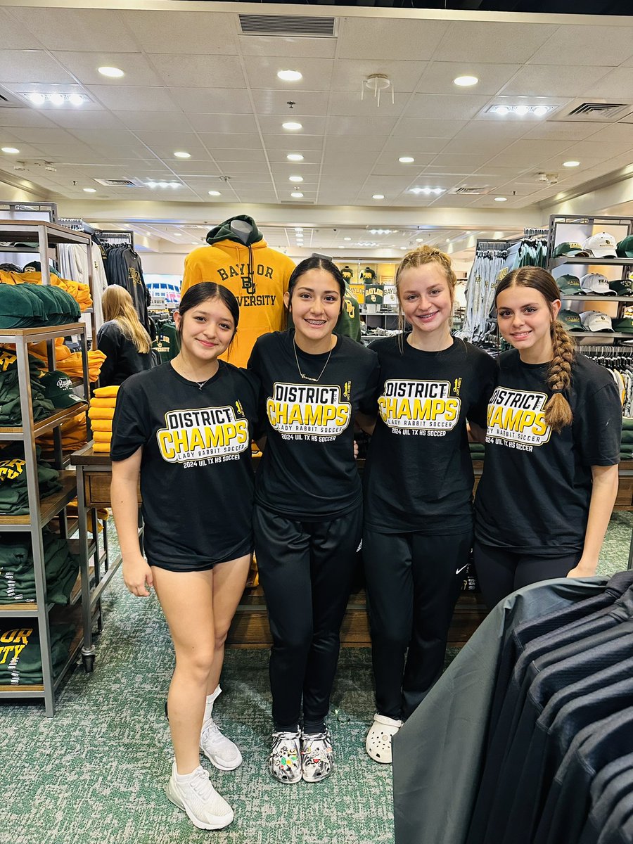 LadyRabbitSoccer tweet media