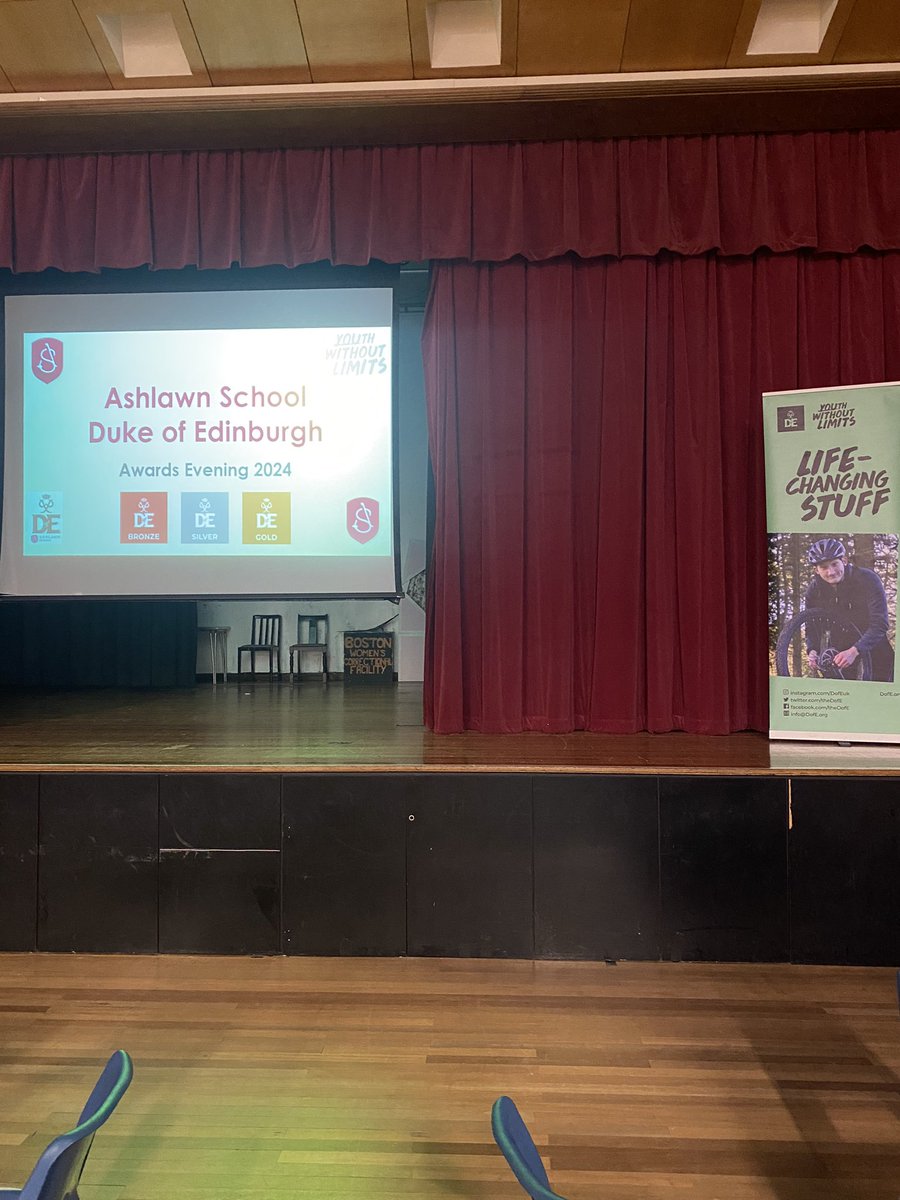 MollieOwen_DofE's tweet photo. Tonight I had the pleasure of attending @AshlawnSchool’s #DofE Celebration Event for all Bronze, Silver and Gold participants. Both Sectional and Full Award Certificates were presented and it was a lovely evening! Congratulations to all!👏#YouthWithoutLimits #AccessWithoutLimits https://t.co/VILFCrO5Qx