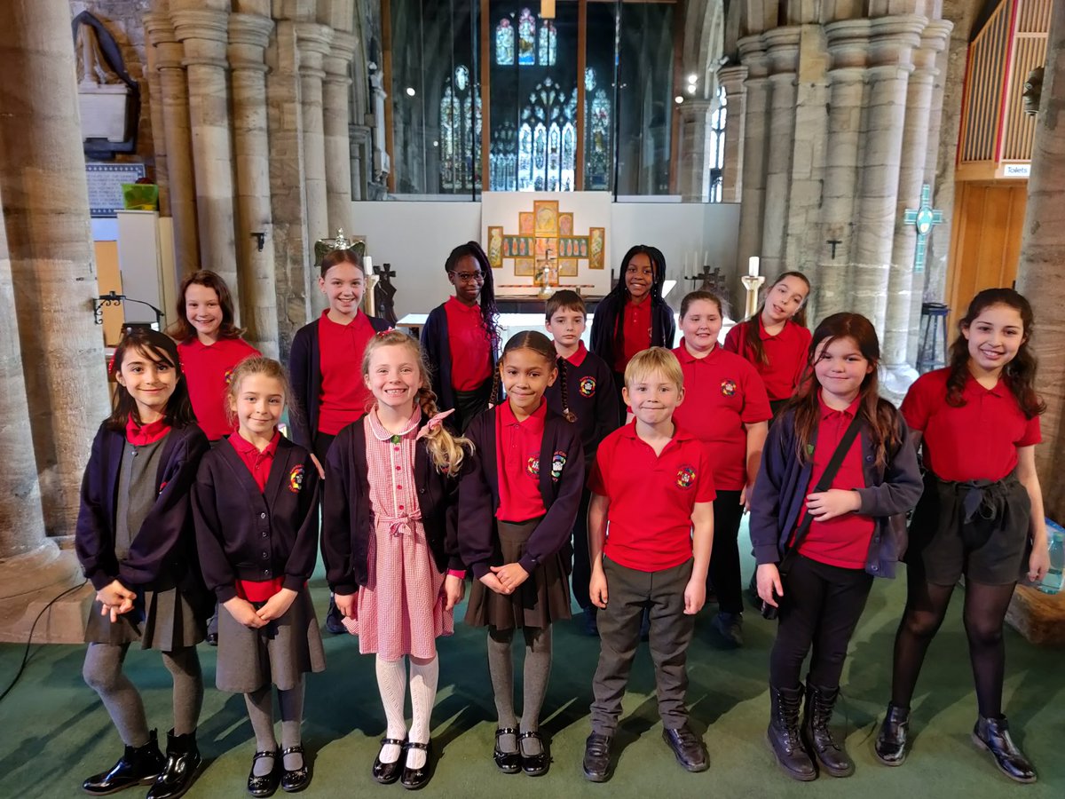 SandalCastleSch's tweet photo. We are so proud of our Choir who sang so beautifully at our three Easter performances today! 🎶 https://t.co/jOa965Kf8W