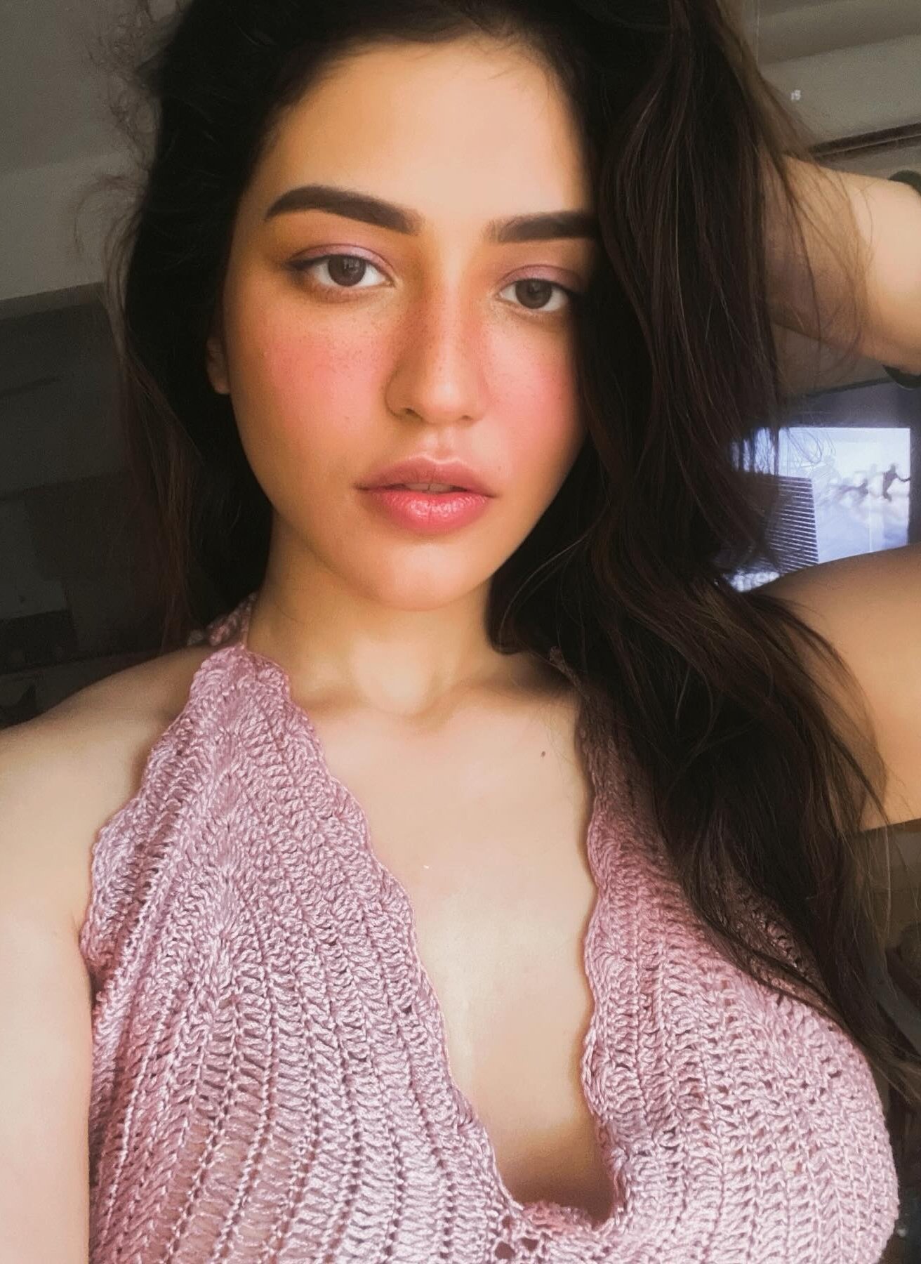 GJDziGNWUAEVPt0?format=jpg&name=large