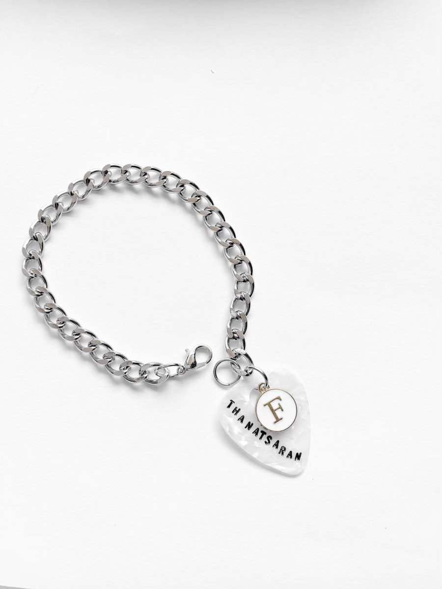 everything_effe's tweet image. ♡̩͙ 250 ส่งฟรี ꙳꒰•◡̎•꒱ ไม่รวมจี้
꙳ ♡̶สแตนเลสแท้ 
 ˘͈ᵕ˘͈ เพิ่มจี้ 10-20.-
 ✦  สลักได้เฉพาะภาษาอังกฤษนะคะ
ซื้อเยอะมีส่วนลดให้อีกค่า 
.
#กำไลสแตนเลสเท้ #สแตนเลส #ของขวัญ #ของขวัญปัจฉิม #ของขวัญวันเกิด #กำไล #สร้อย #ส่งต่อเสื้อผ้า