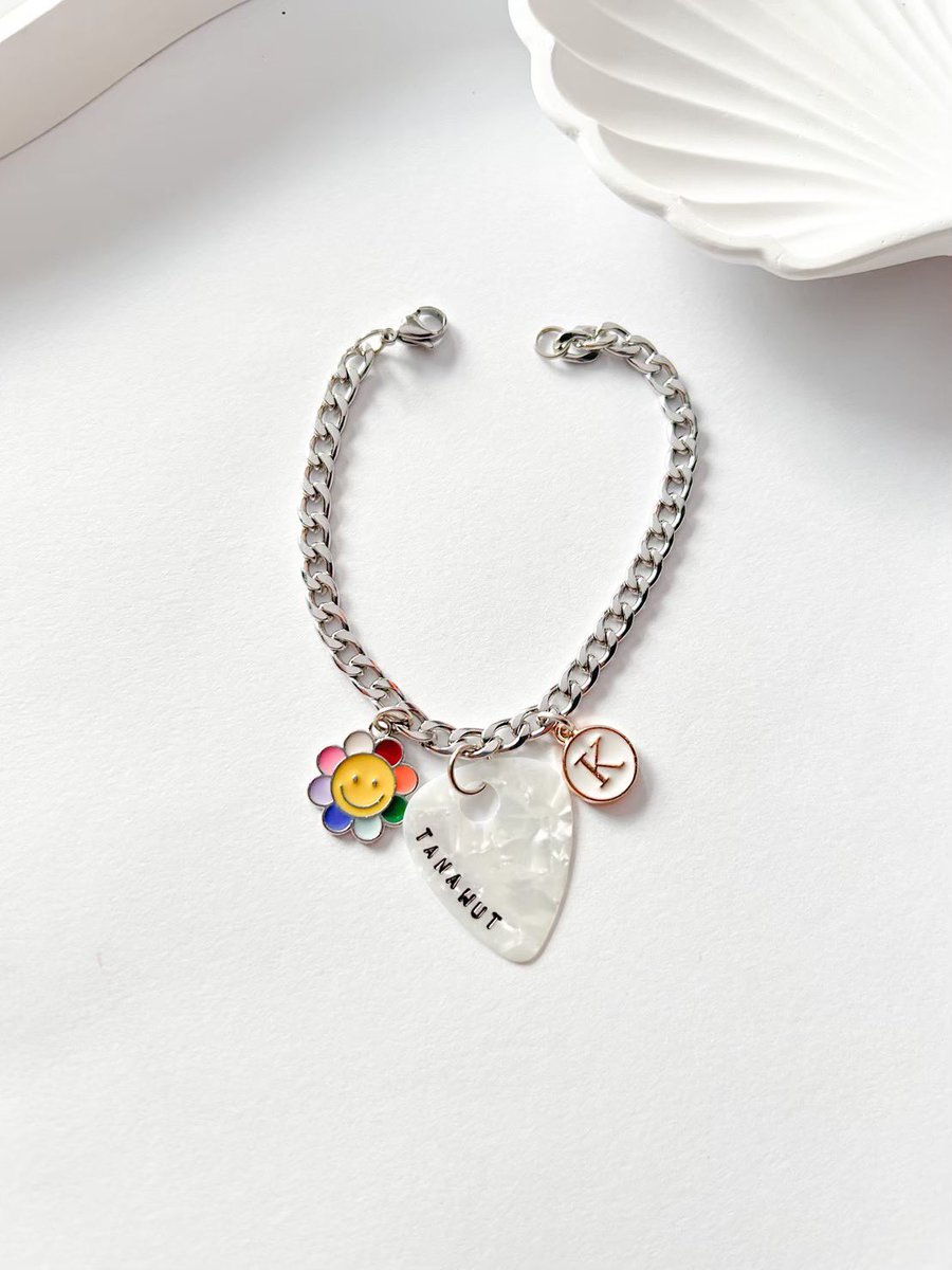 everything_effe's tweet image. ♡̩͙ 250 ส่งฟรี ꙳꒰•◡̎•꒱ ไม่รวมจี้
꙳ ♡̶สแตนเลสแท้ 
 ˘͈ᵕ˘͈ เพิ่มจี้ 10-20.-
 ✦  สลักได้เฉพาะภาษาอังกฤษนะคะ
ซื้อเยอะมีส่วนลดให้อีกค่า 
.
#กำไลสแตนเลสเท้ #สแตนเลส #ของขวัญ #ของขวัญปัจฉิม #ของขวัญวันเกิด #กำไล #สร้อย #ส่งต่อเสื้อผ้า