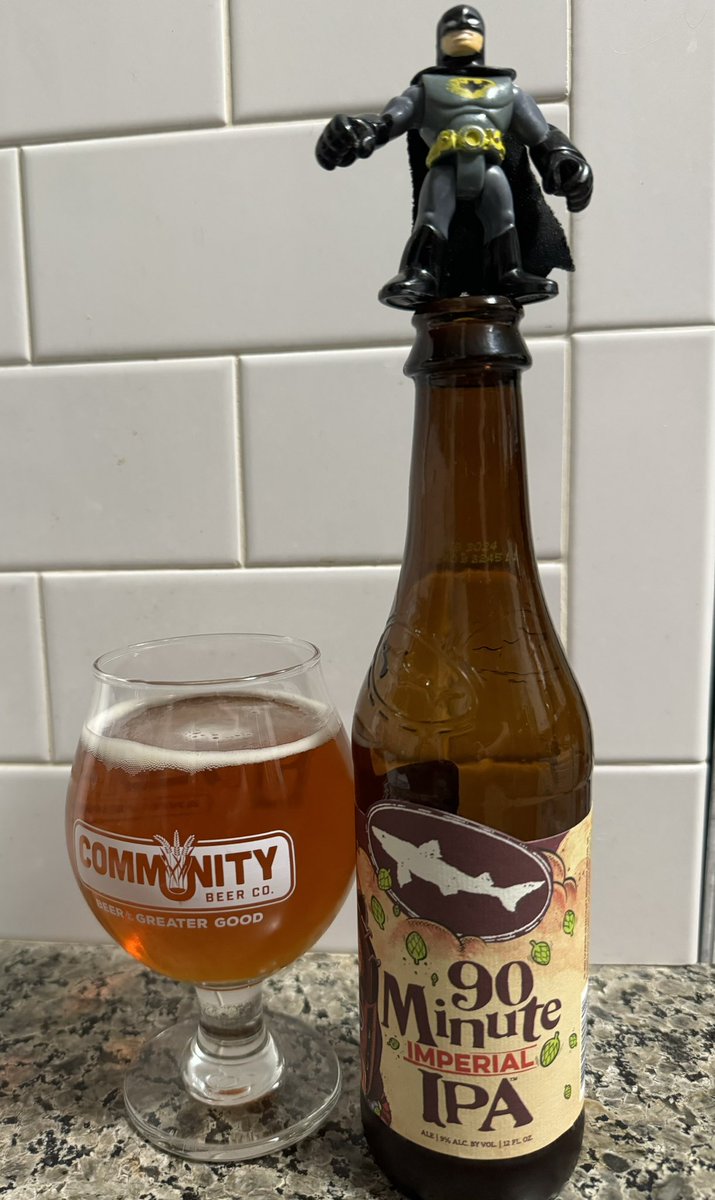 It’s been a @dogfishbeer kinda day! #TopBrewsTues @ManvsAle @JonMontag @Just4BeerLovers @ASFreed @Kubrickx @mikeadam16 @zappafaye @TheStraightHops @RJellyman @RealBMaxwell @beerhunter74 @rcmays @ephoustonbill @impopsy @WayneSundby @david_fuz @PastorPastTime @BPlohocky