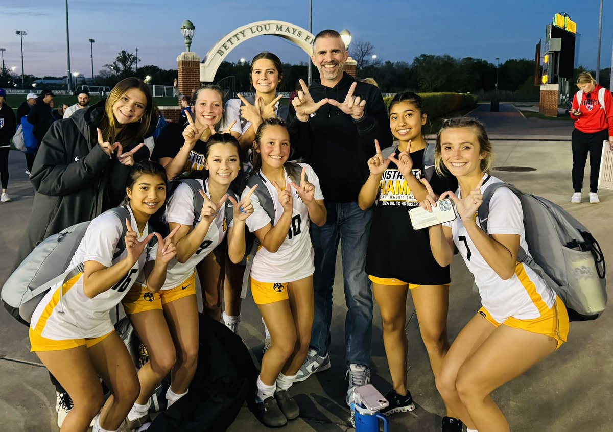 Coach Fleener tweet media