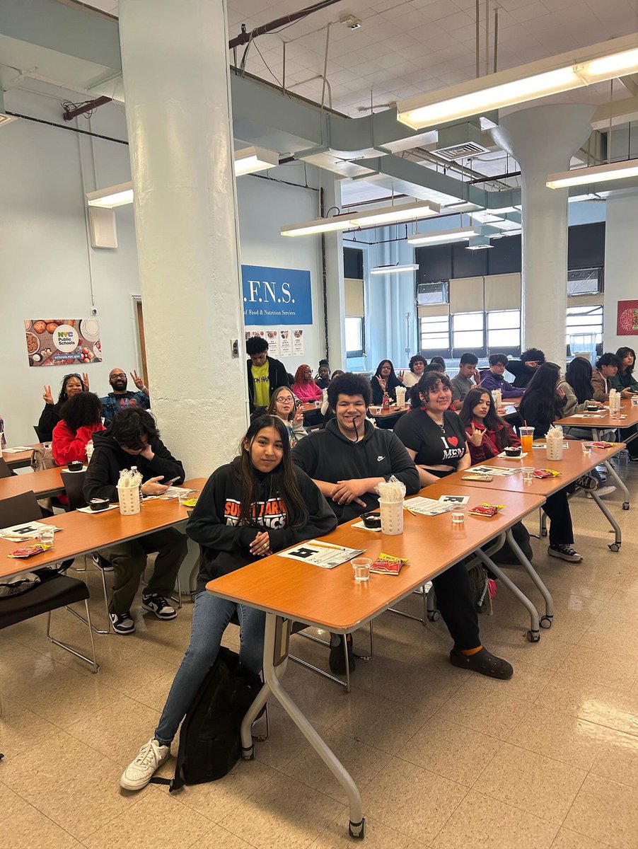 Sunset Park High School tweet media