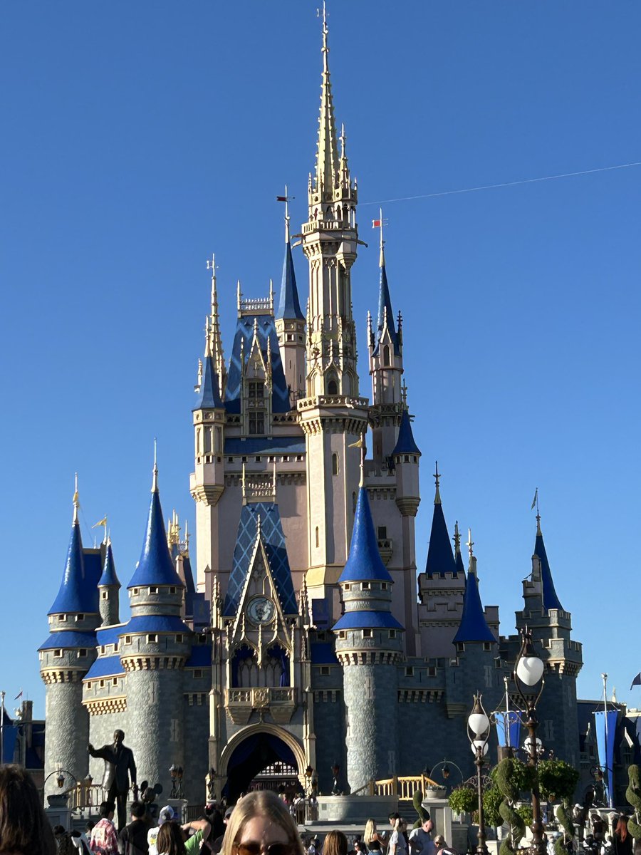 MsStansell tweet media