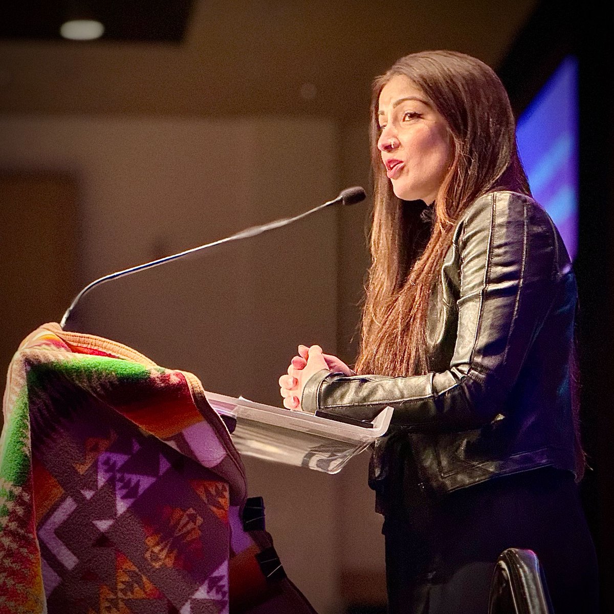 Ai Parenting (@aiparenting) on Twitter photo Thank you <a href="/adam_massiah/">Adam Massiah</a> and <a href="/soniaaujb/">Dr. Sonia Aujla-Bhullar</a> for sharing stories too dangerous to be taught, and too scandalous for us to hear because they speak truth to power.
#RacialJustice #DEI Thank you <a href="/adam_massiah/">Adam Massiah</a> and <a href="/soniaaujb/">Dr. Sonia Aujla-Bhullar</a> for sharing stories too dangerous to be taught, and too scandalous for us to hear because they speak truth to power.
#RacialJustice #DEI