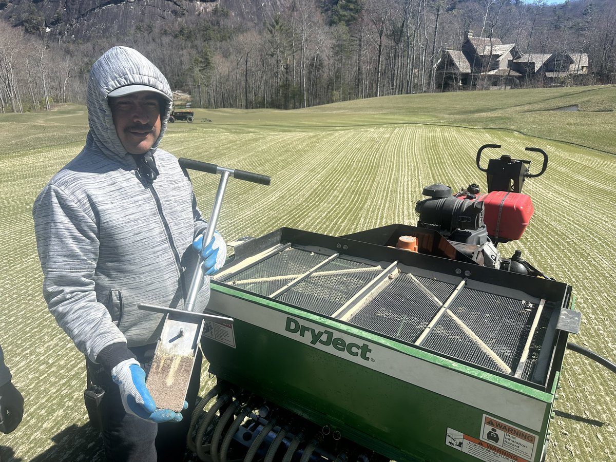 Palmetto Turf Masters LLC tweet media