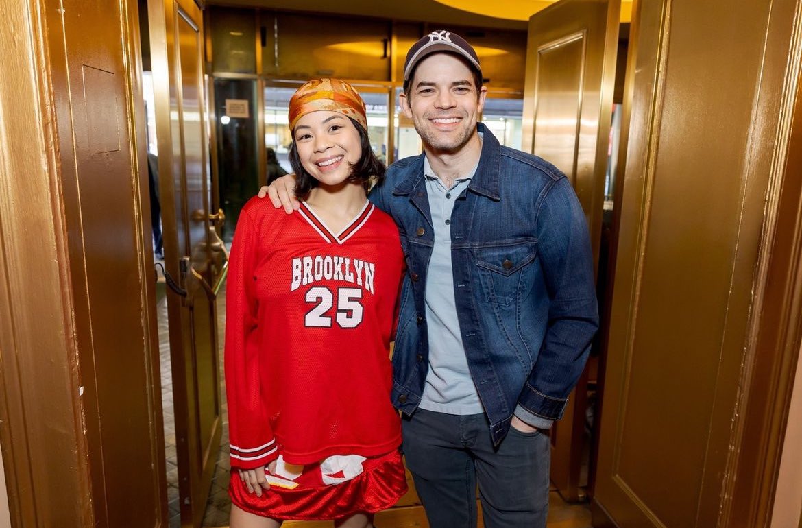 From @bwaygatsby: “We truly LOVED getting to see so many old sports at our Box Opening Event last weekend! 

Do you have your ticket to the party yet? 🤔 📷 photos by @rebeccajmichelson.” #BwayGatsby #TheGreatGatsby #Musical #Broadway #JeremyJordan #JeremyMJordan #PocketKing