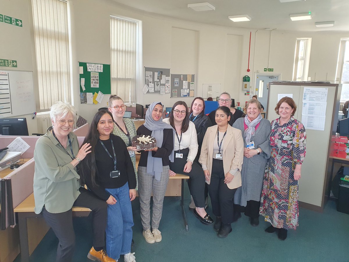 Such a pleasure to spend time celebrating #WSWD2024 with our Hospital Team. So dedicated to social justice and human rights and doing the right thing for people leaving hospital. Hats off to you team! @HarrietSykes1 @Anne77579229 @Calderdale