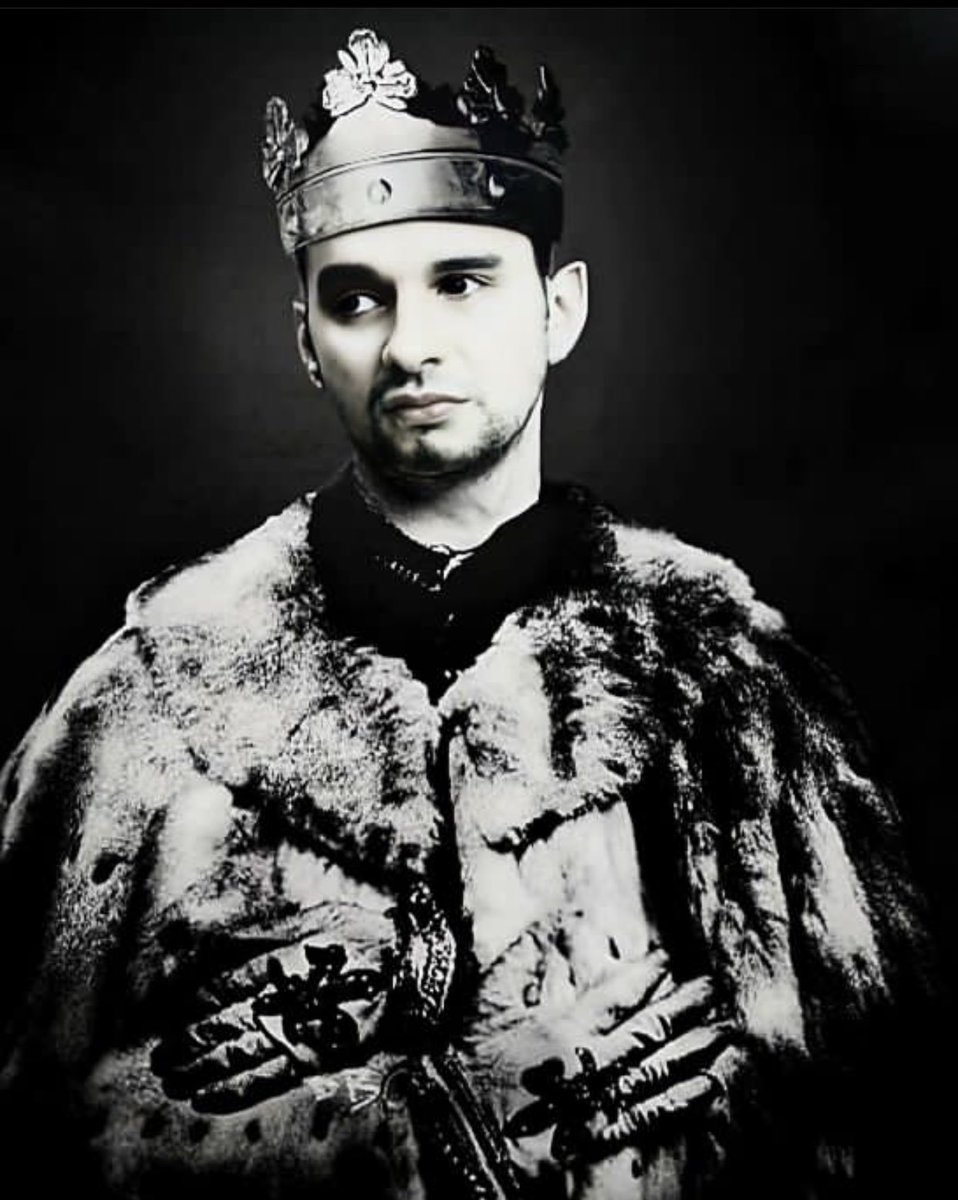 kmode_dm's tweet image. King Dave Gahan 🌹🎂🫶🎶 #Violator #ReleaseDate
#DepecheMode