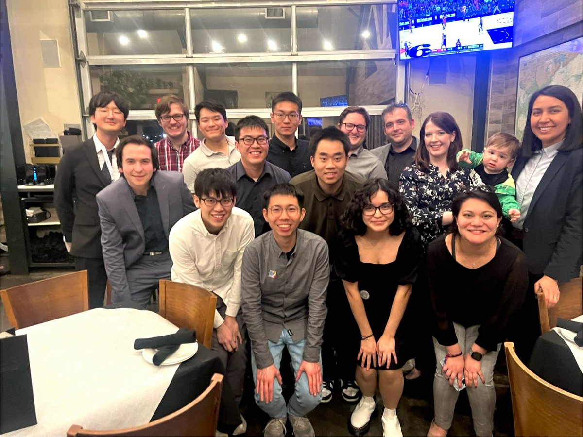 Thomas Group Dinner #ACSSpring2024 🍴🦖 <a href="/ls_aguirre/">Lupita S. Aguirre</a> <a href="/jeanettephos/">Jeanette Piña</a> <a href="/HanHsiang_Hsu/">Han-Hsiang Hsu</a> also <a href="/CrockettChem/">Michael Crockett</a> joined us!!!