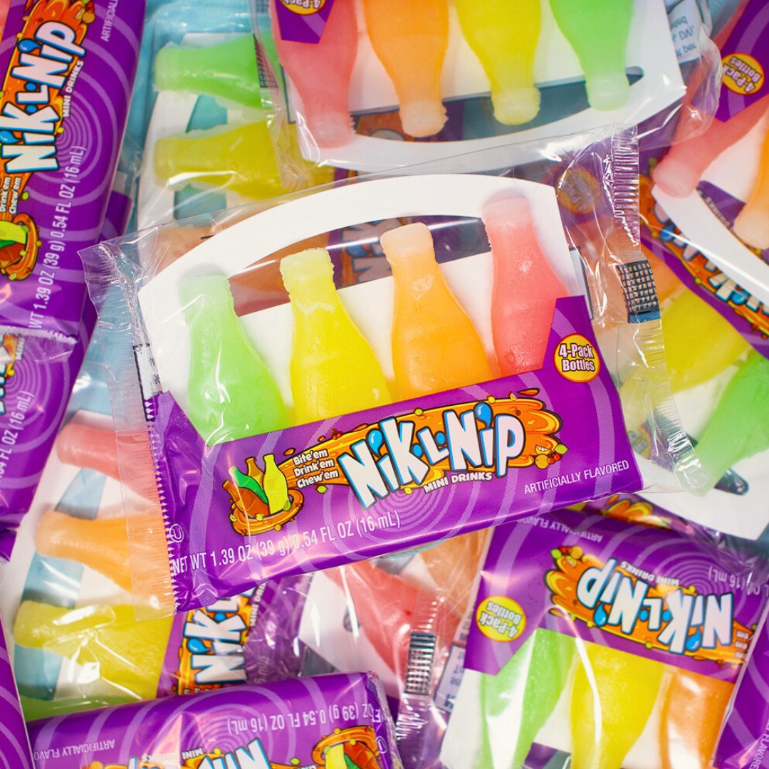 Who remembers these? #niklnip #retro #candyfunhouse