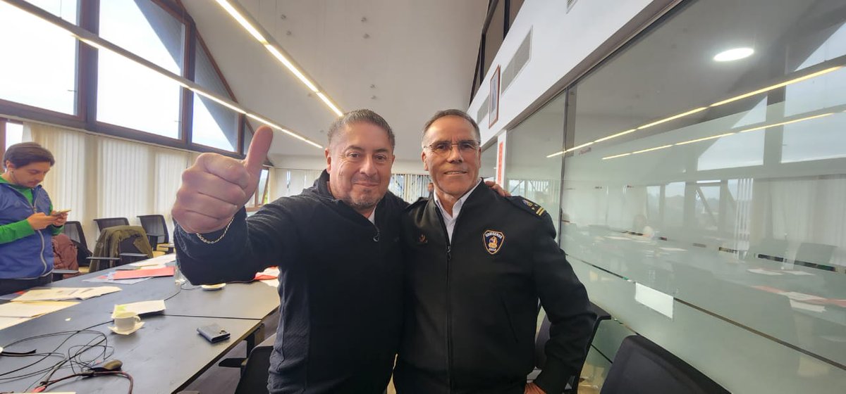Bomberos Consejo Regional  Los Lagos tweet media