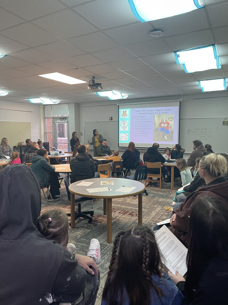 A Wonderful Crowd for Our Kindergarten Information Night at Klager Elementary! Bravo Principal Luqman and Team in Welcoming Our Youngest Learners to The Manchester Early Childhood Center and Kindergarten! #GoDutch