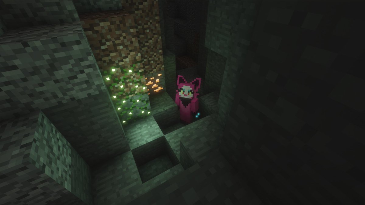CuteAdventurez's tweet photo. Here's a better look at my Minecraft Yossi skin!
You can find the skin here: https://t.co/GWL9N3eHZn
You'll need this mod to see her ears, claws, and tails: https://t.co/3tFn0LJqoU
#Telemonster #Yossi https://t.co/cabspjlhhf