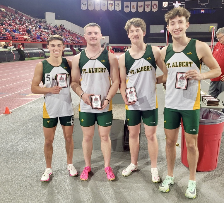 Stalbertsprtfan's tweet photo. 2nd place, 1600 Medley @ USD.
Parker Heisterkamp, Tony Busch, Owen Marshall, Luke Wettengel. https://t.co/lsOusvhtxY