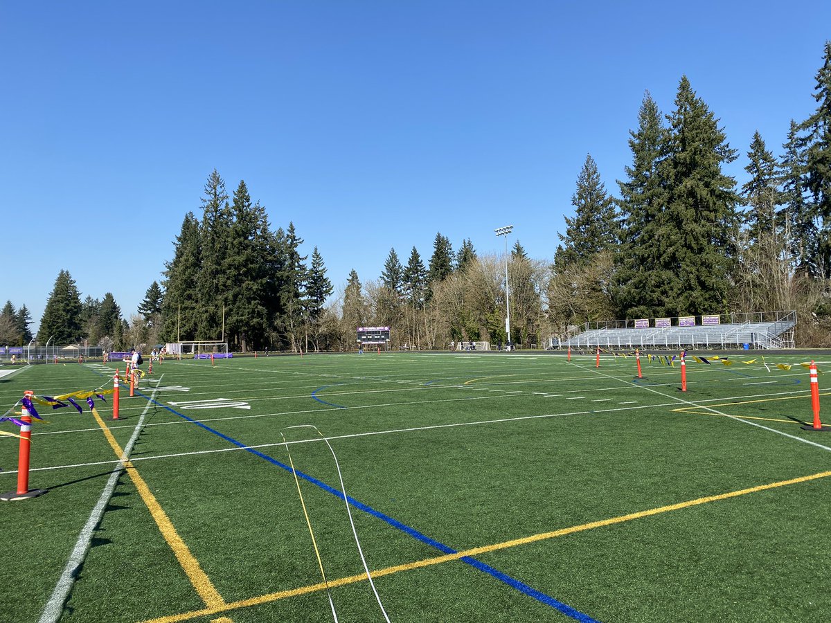 Beautiful day to throw far! ☀️

First home meet of 2024, hosting Hockinson and Ridgefield.