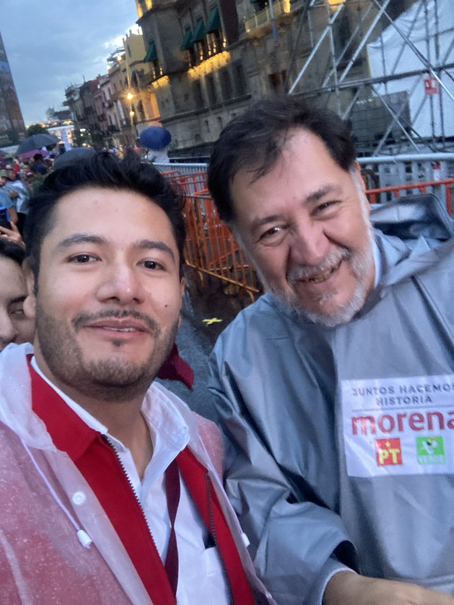 bryan_alih's tweet photo. Feliz cumpleaños a @fernandeznorona, un hombre inteligente, de lucha  y perspicaz, que lo hacen un extraordinario tribuno en la @Mx_Diputados. Larga vida para el compañero Noroña. https://t.co/xLT2k3o9Xp