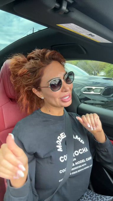 FARRAH ABRAHAM is live now! https://t.co/ddTvhL1vNM https://t.co/CWIDUBsWq8